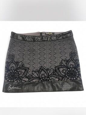 Textured Grey Mini Skirt with Black Floral Appliqué
